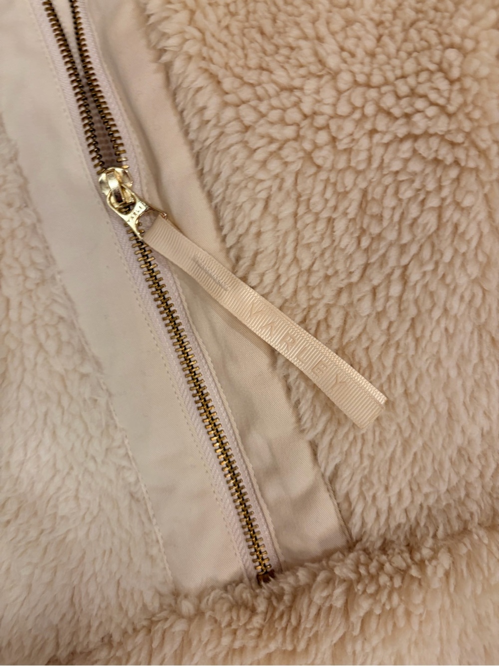 Varley Cream Jacket - Picture 5 of 7
